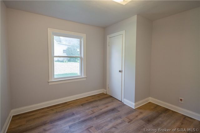 414 Cost Avenue, New Albany, IN 47150