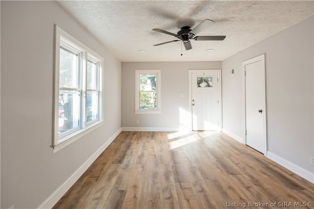 414 Cost Avenue, New Albany, IN 47150