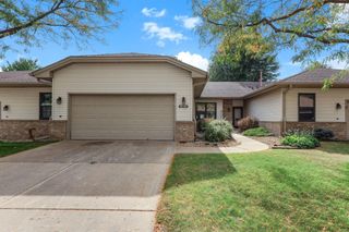15068 Derby Circle, Rosemount, MN 55068