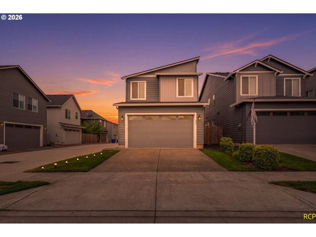 859 S 23RD Ave, Cornelius, OR 97113