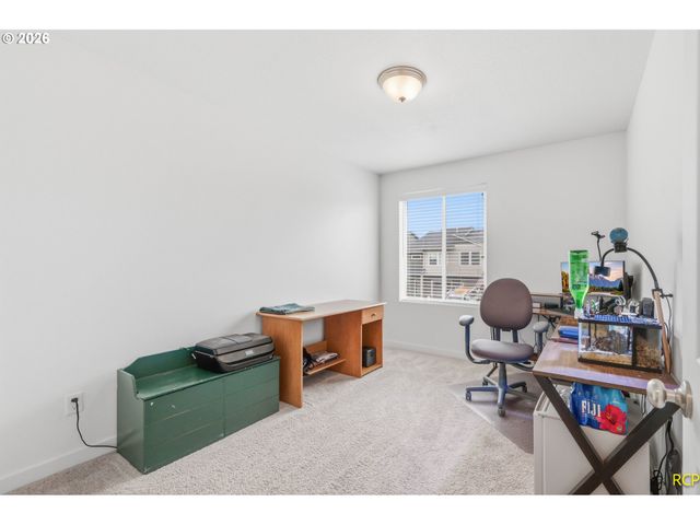 859 S 23RD Ave, Cornelius, OR 97113