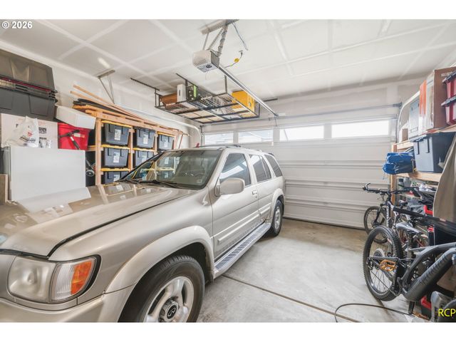 859 S 23RD Ave, Cornelius, OR 97113