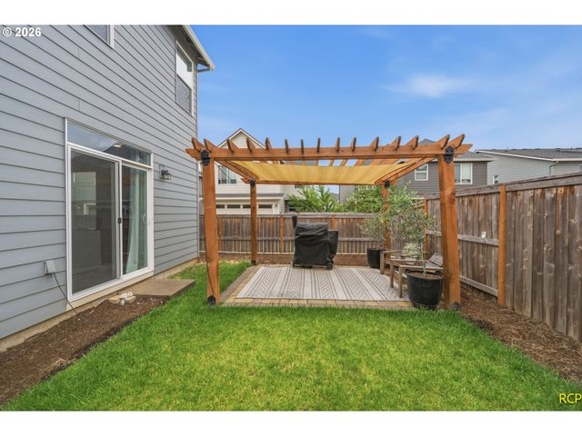 859 S 23RD Ave, Cornelius, OR 97113