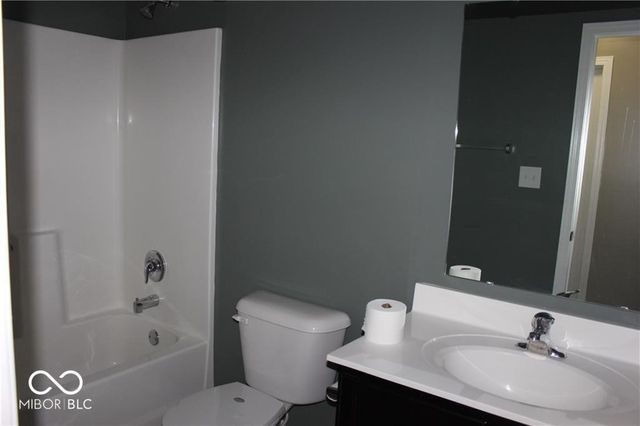 959 Retford Drive, Westfield, IN 46074