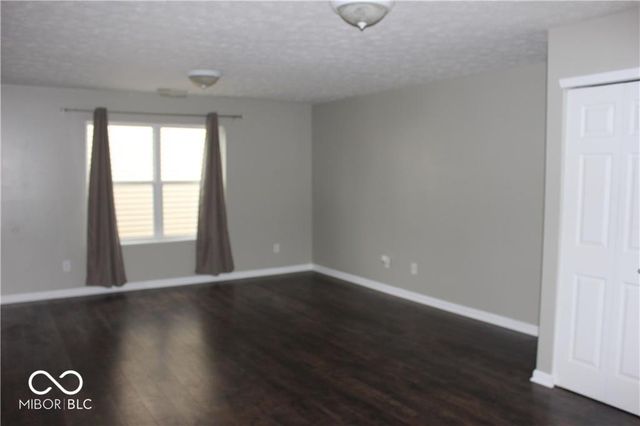 959 Retford Drive, Westfield, IN 46074