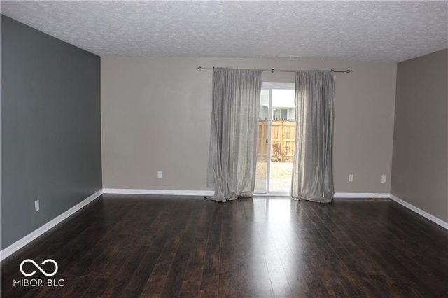 959 Retford Drive, Westfield, IN 46074