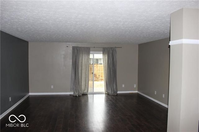 959 Retford Drive, Westfield, IN 46074