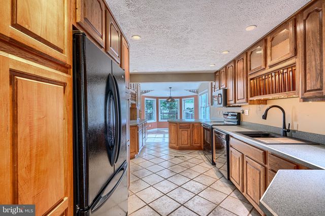 7 BOTHWELL GRTH, Baltimore, MD 21236