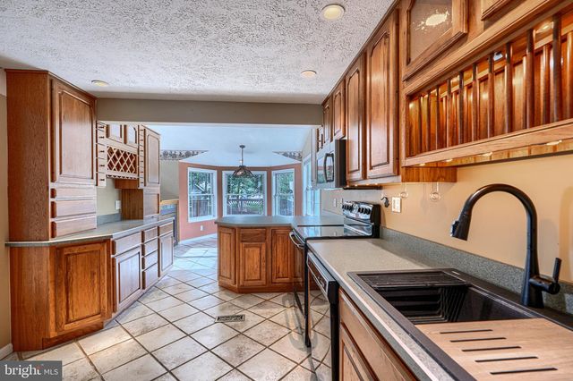 7 BOTHWELL GRTH, Baltimore, MD 21236