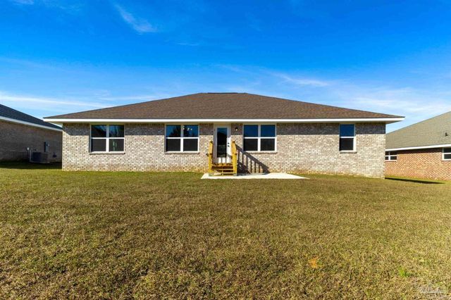 1894 Hazelnut Dr 39B, Cantonment, FL 32533