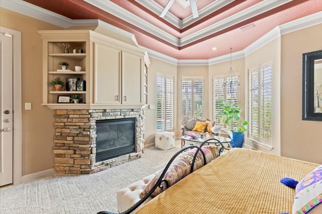 9722 Crestwater Circle, Magnolia, TX 77354