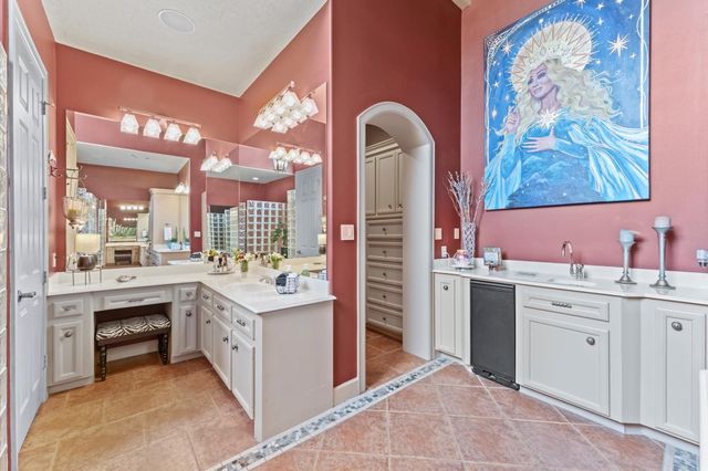 9722 Crestwater Circle, Magnolia, TX 77354