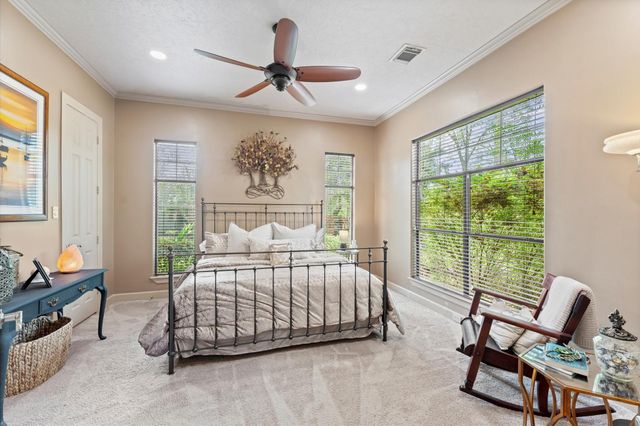 9722 Crestwater Circle, Magnolia, TX 77354