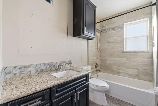 1422 Kappa Street, Pasadena, TX 77504