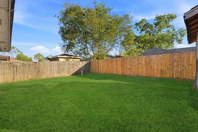 1422 Kappa Street, Pasadena, TX 77504