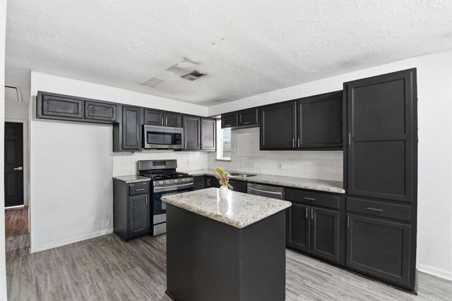 1422 Kappa Street, Pasadena, TX 77504