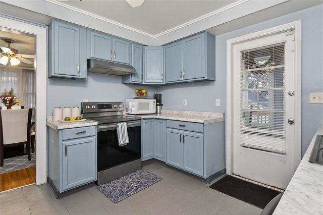 14 Burlington Avenue, Rochester, NY 14619