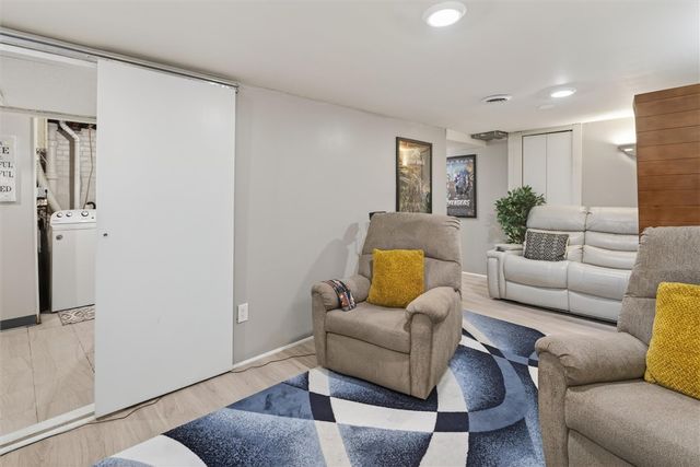 14 Burlington Avenue, Rochester, NY 14619