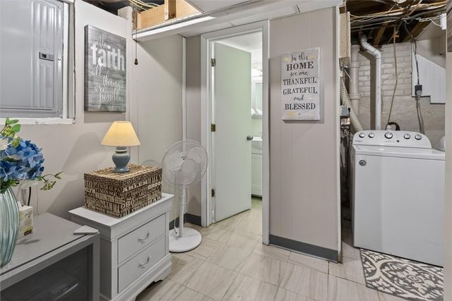 14 Burlington Avenue, Rochester, NY 14619