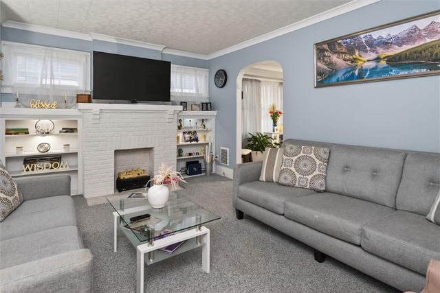 14 Burlington Avenue, Rochester, NY 14619