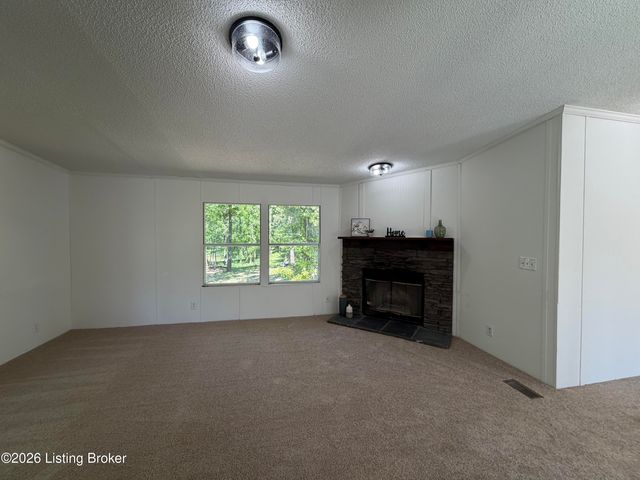 238 Soldier Ct, Vine Grove, KY 40175