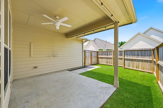 17255 Lafayette Hollow Lane, Humble, TX 77346