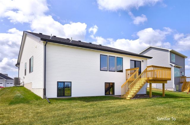 3001 Myron Street, Norwalk, IA 50211
