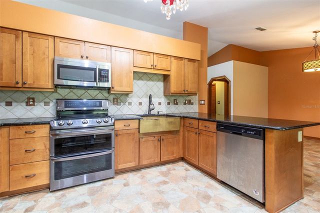 7115 SW 80TH AVENUE, Ocala, FL 34481
