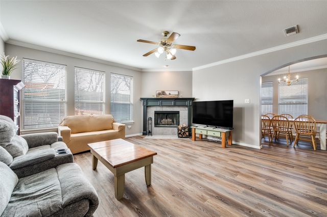 110 Harvest Bend Drive, Wylie, TX 75098