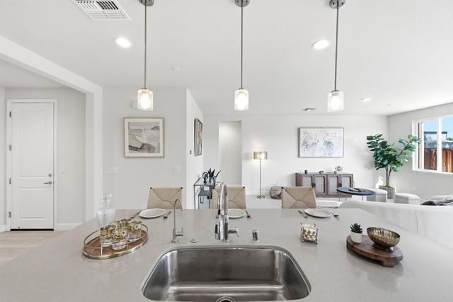 1652 Wonderland Way Way, Hayward, CA 94545