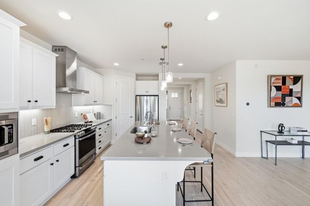 1652 Wonderland Way Way, Hayward, CA 94545
