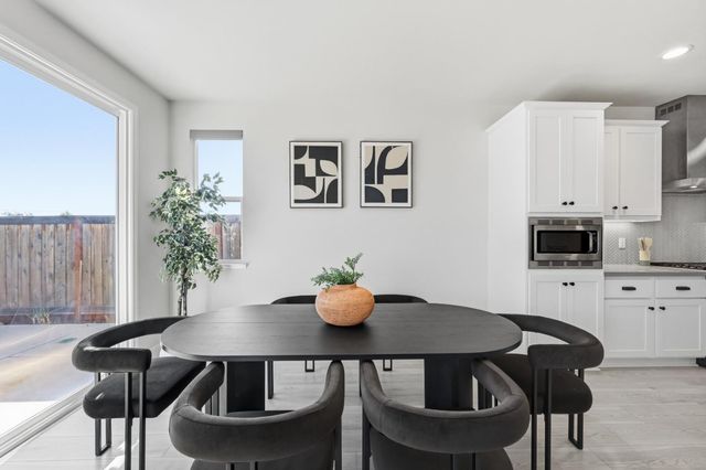 1652 Wonderland Way Way, Hayward, CA 94545