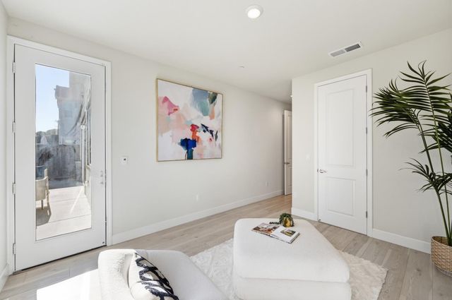 1652 Wonderland Way Way, Hayward, CA 94545