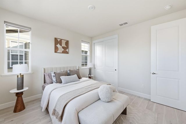 1652 Wonderland Way Way, Hayward, CA 94545