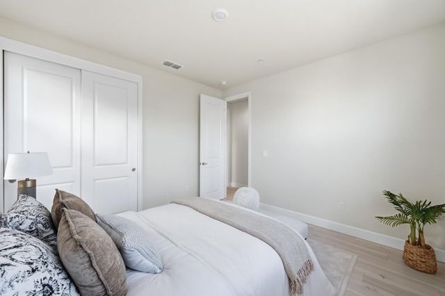 1652 Wonderland Way Way, Hayward, CA 94545