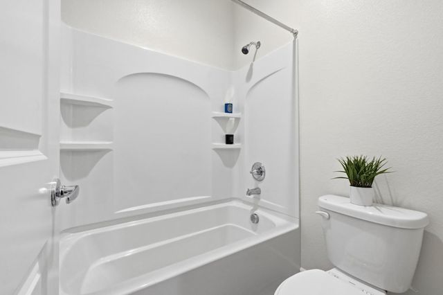 1652 Wonderland Way Way, Hayward, CA 94545