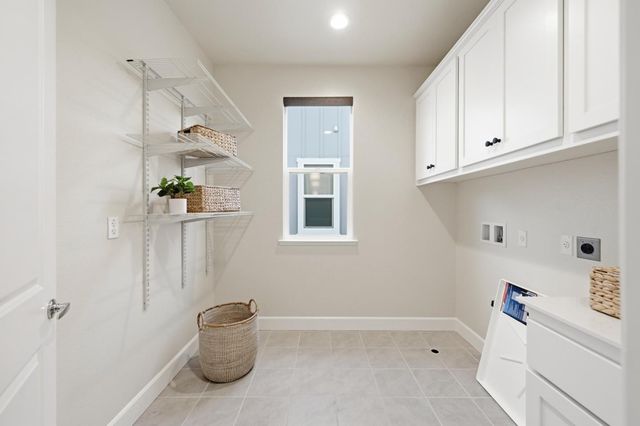 1652 Wonderland Way Way, Hayward, CA 94545