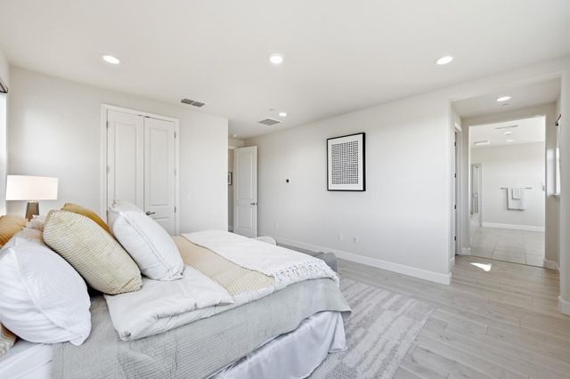 1652 Wonderland Way Way, Hayward, CA 94545
