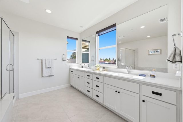 1652 Wonderland Way Way, Hayward, CA 94545