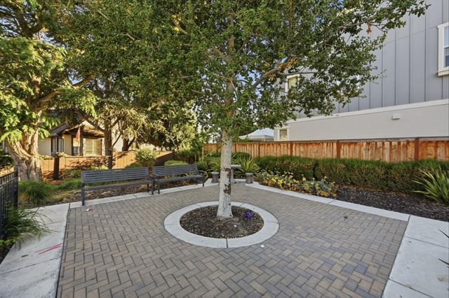 1652 Wonderland Way Way, Hayward, CA 94545