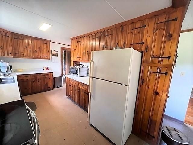 15 Evans Road, Peterborough, NH 03458