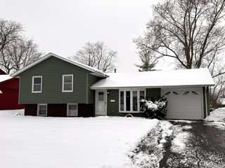 856 Notre Dame Drive, Matteson, IL 60443