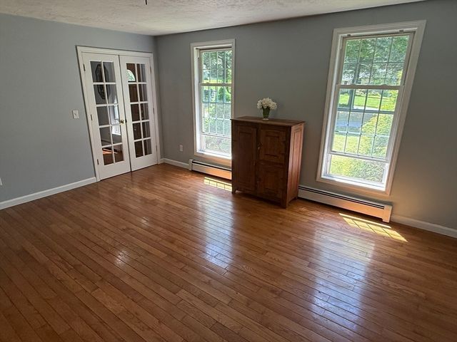 38 Lake Street, Spencer, MA 01562