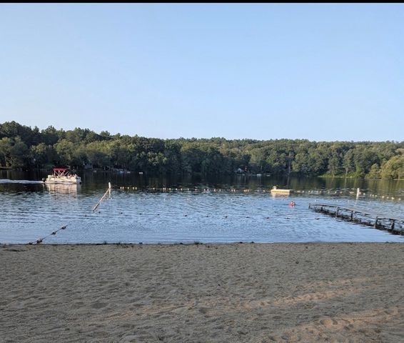 38 Lake Street, Spencer, MA 01562