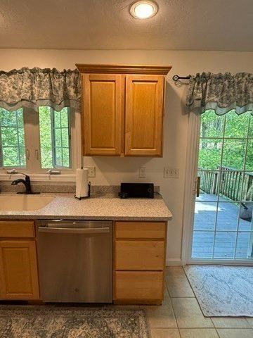 38 Lake Street, Spencer, MA 01562