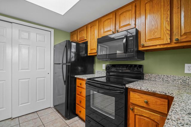 405 Hillside Dr N Apt A3, North Myrtle Beach, SC 29582