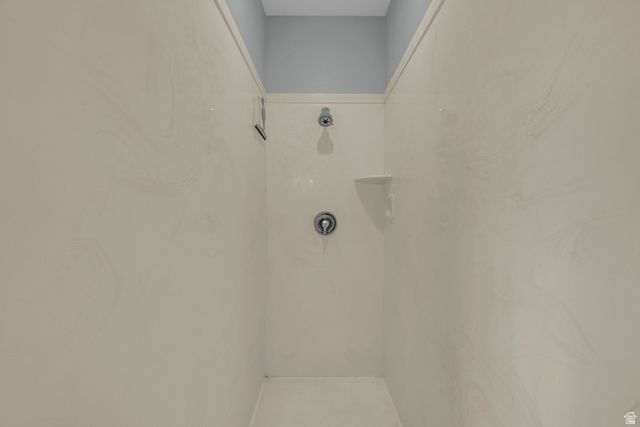 1045 S RED RIVER RD, Washington, UT 84780