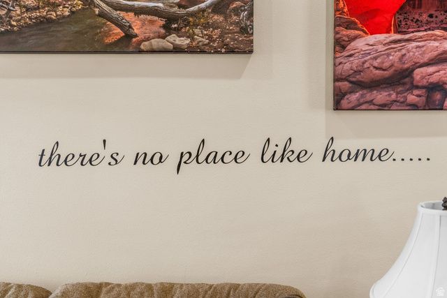 1045 S RED RIVER RD, Washington, UT 84780