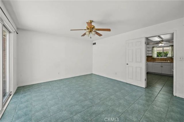 10525 Woldrich St., Sylmar, CA 91342