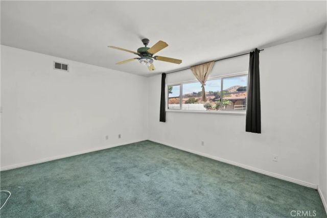 10525 Woldrich St., Sylmar, CA 91342